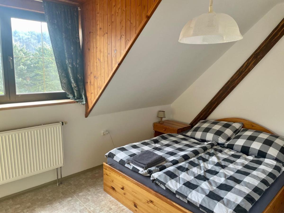 Runch Smilovice Villa Chotilsko Buitenkant foto